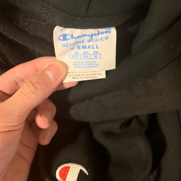 Black x-small Champion reverse weave hoodie - Picture 4 of 4